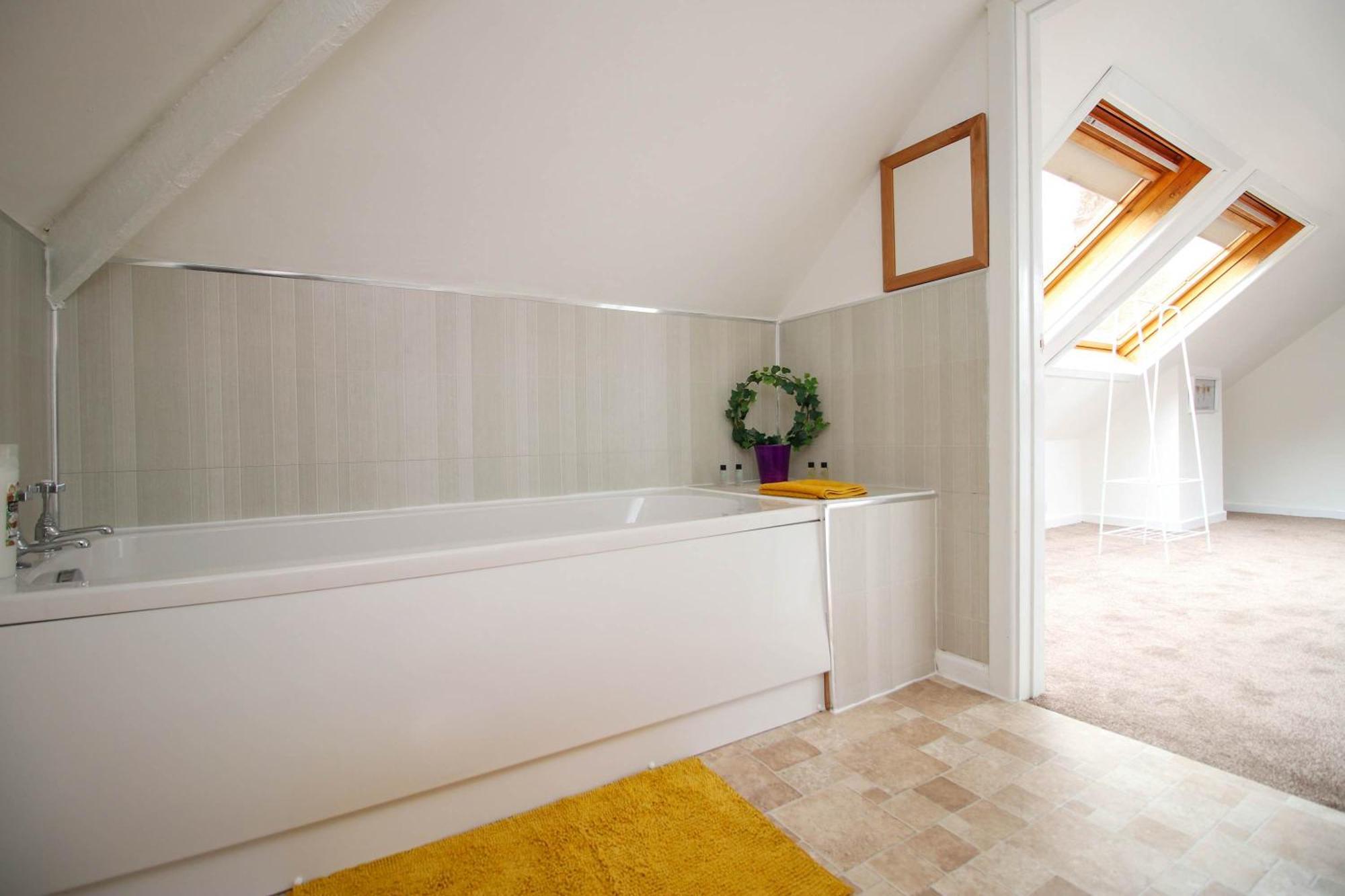 The Lockett Wonderful Large Bungalow Plympton, Plymouth Free Parking By Staystaycations Экстерьер фото